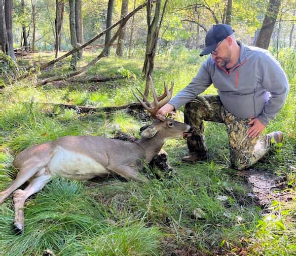 Stonebridge Hunting Preserve White Whitetail Deer Buck